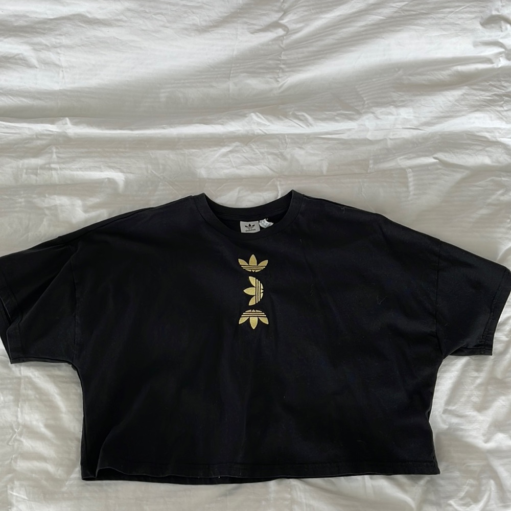 Adidas crop tee